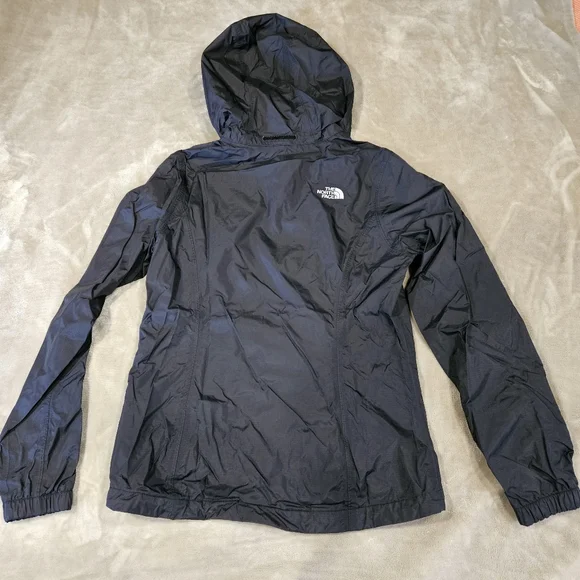 The North Face Resolve Jacket - Picture 6 of 6